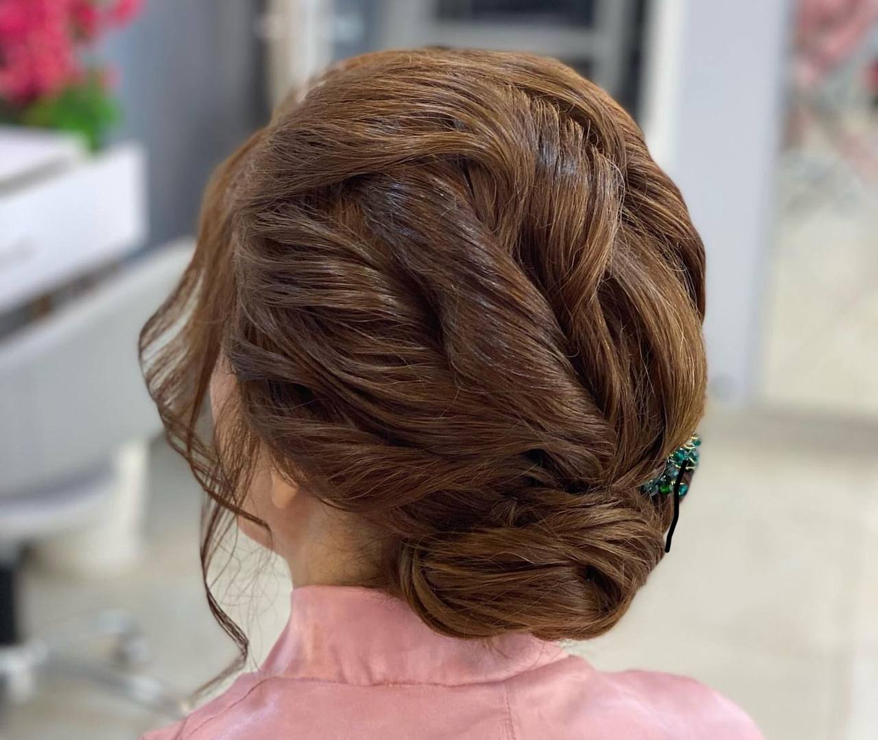 سالن زیبایی سرمه خوش پسند