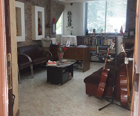 آموزشگاه آزاد موسیقی آونگ رشت