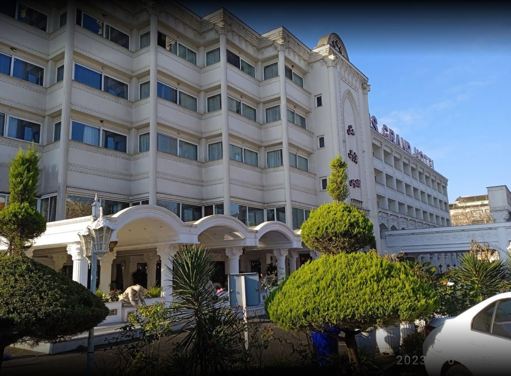 هتل کادوس رشت (5 ستاره)