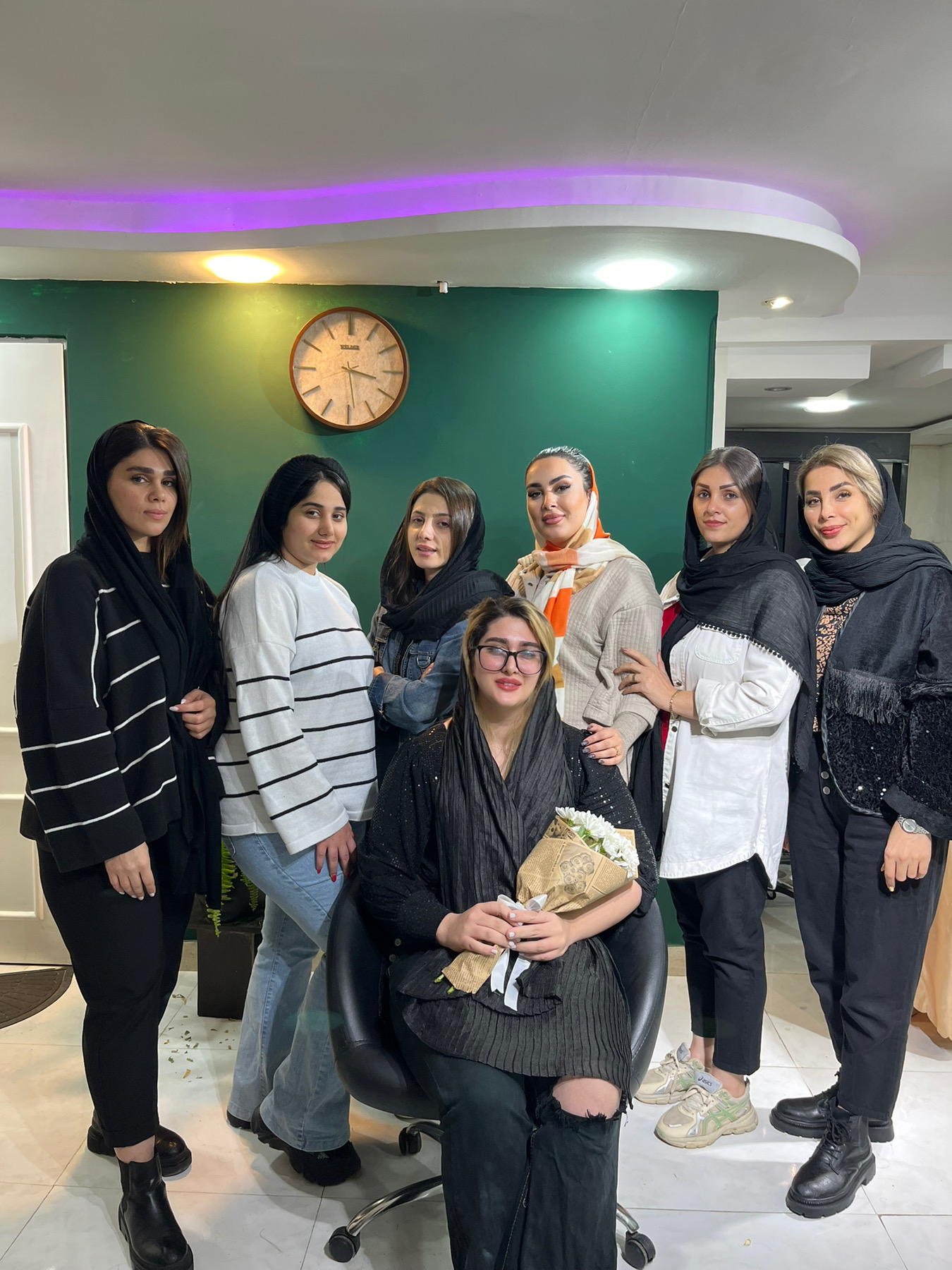 آکادمی تخصصی مو الهه باقری 