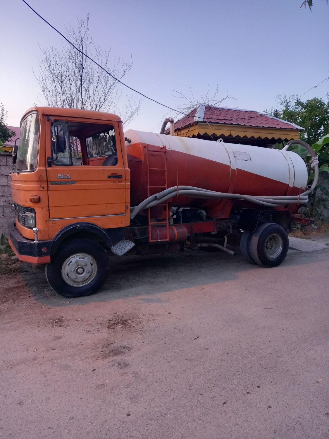 تخلیه چاه نیک پور