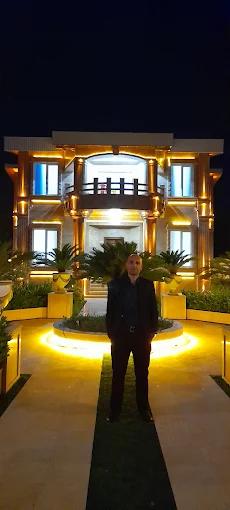 مشاور املاک بامدادی