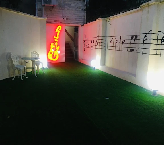 آموزشگاه موسیقی هارمونی