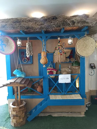 فضای رستوران کباب مهدی