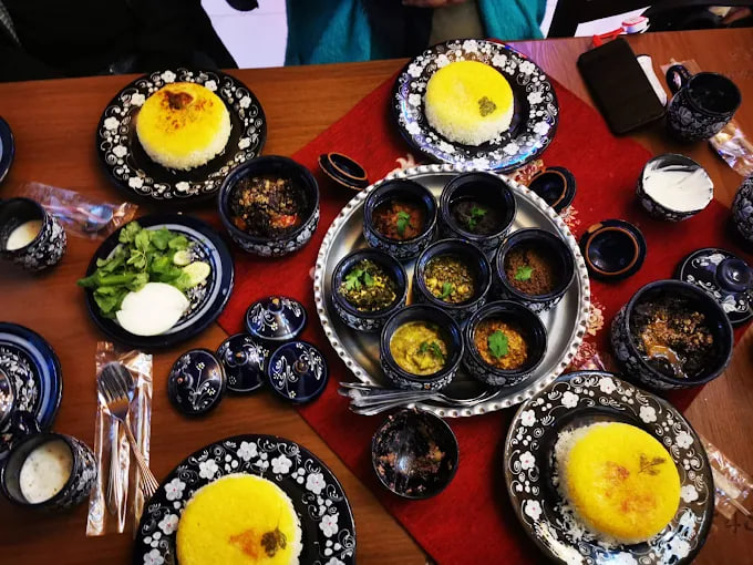 غذایی رستوران گمج کباب 2