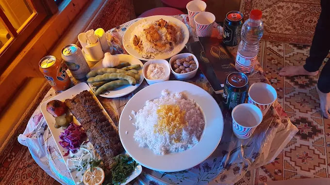 غذای رستوران سپیدار شاندیز