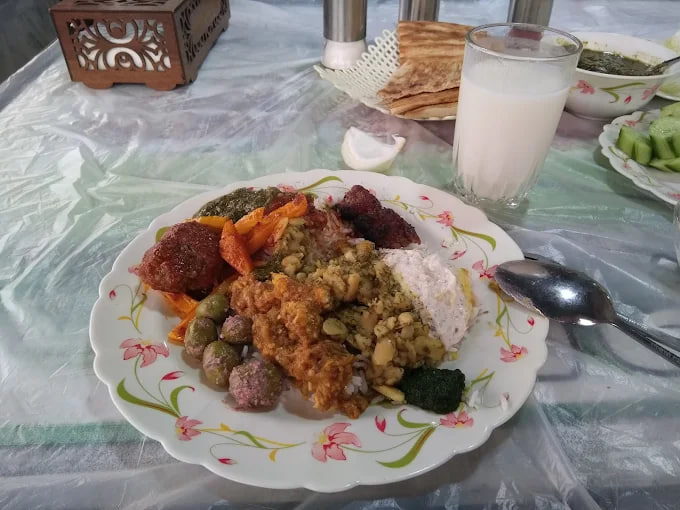 غذای رستوران دلیجان