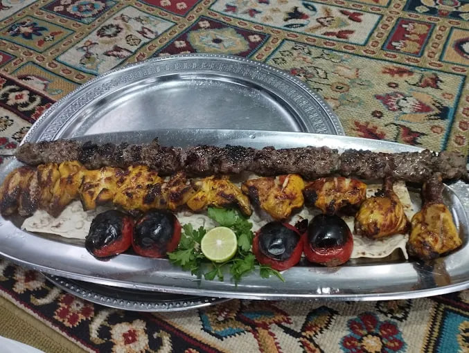 غذای رستوران سنتی باباخان