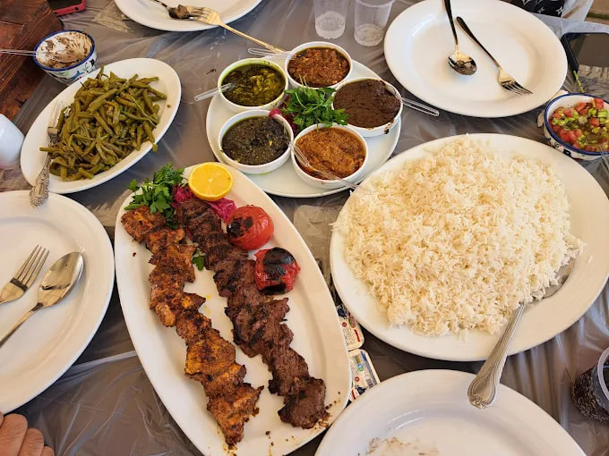 غذای رستوران افشار 2