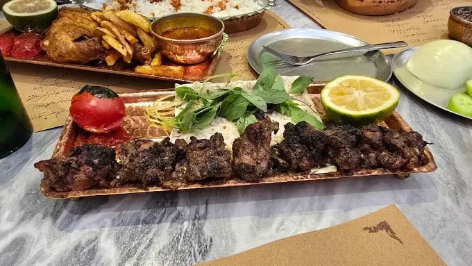 غذای چلوشیش گرمابه 2