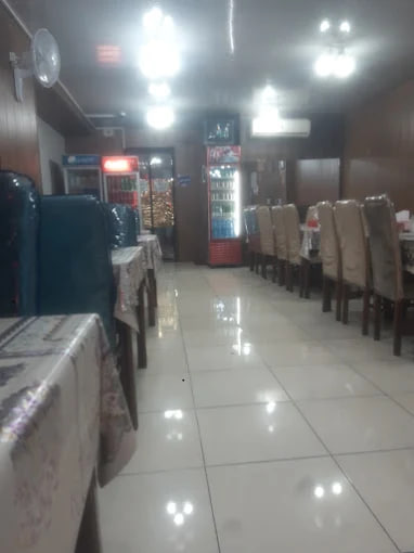 فضای رستوران فرهنگ