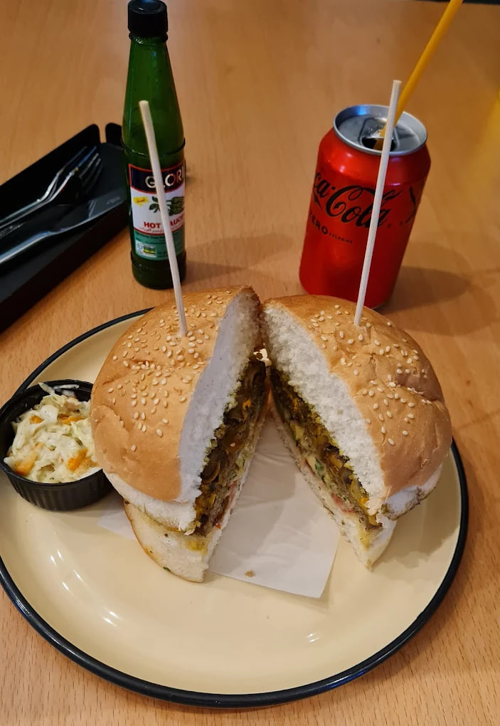 ساندویچ بوم برگر