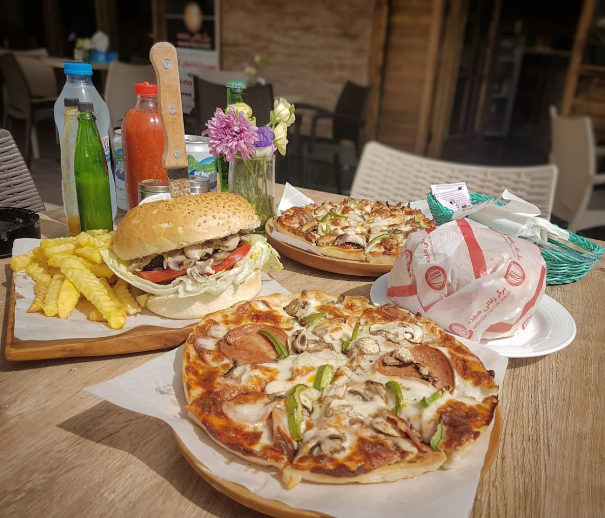 غذای برگر زغالی هفده رشت