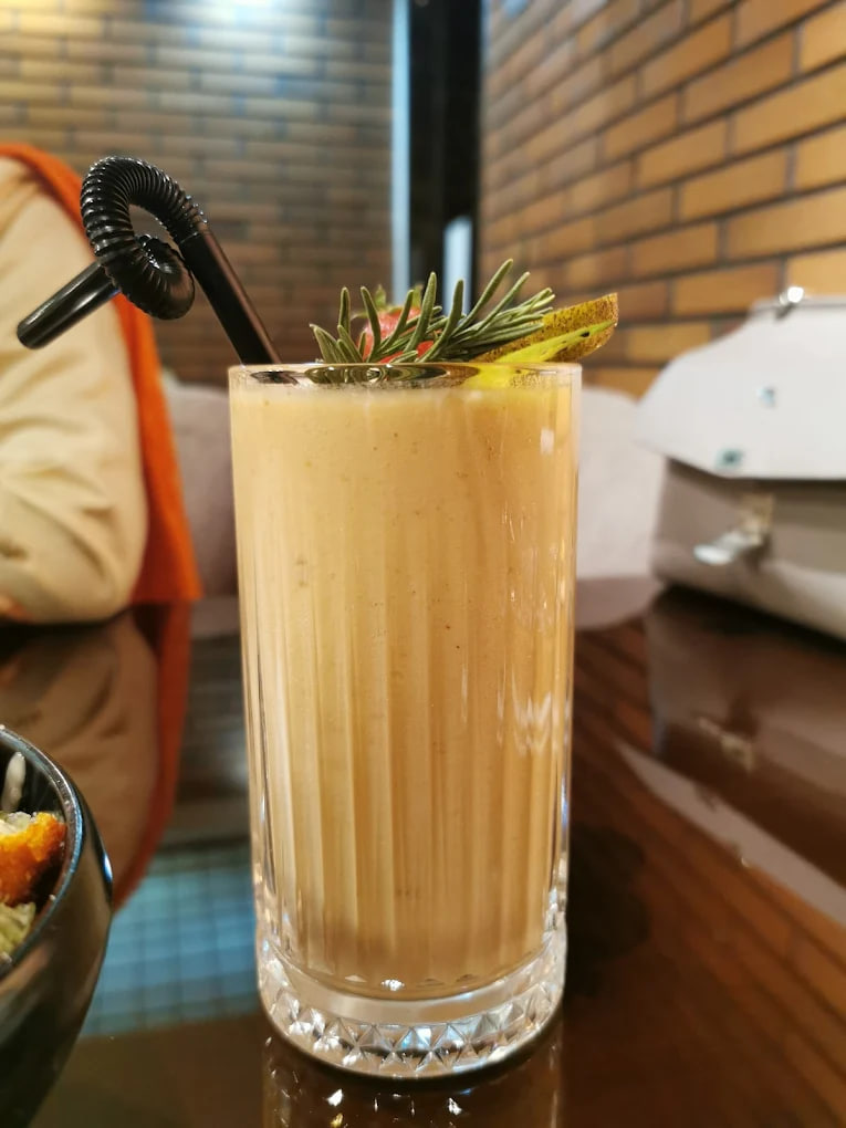 نوشیدنی کافه میم رشت