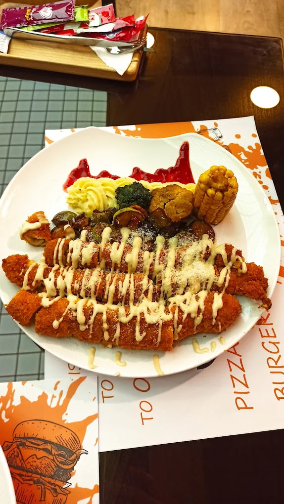 کافه میم رشت