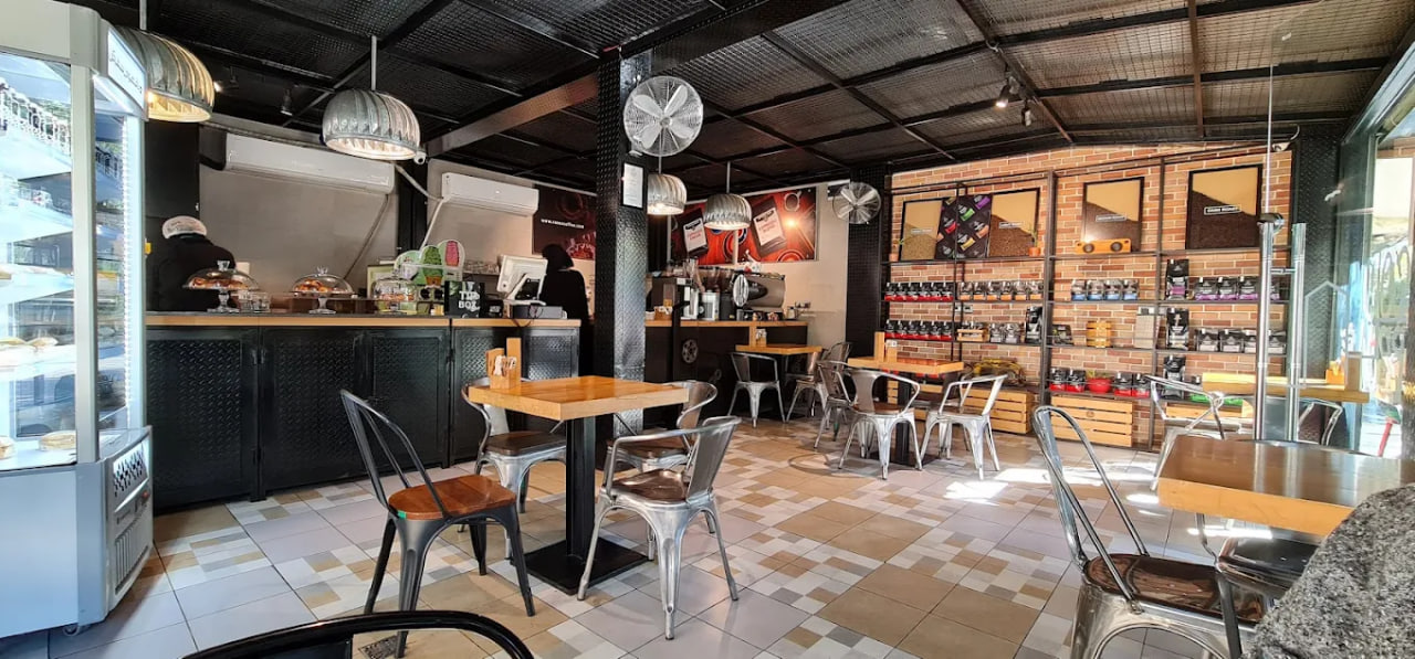 کافه رئیس رشت