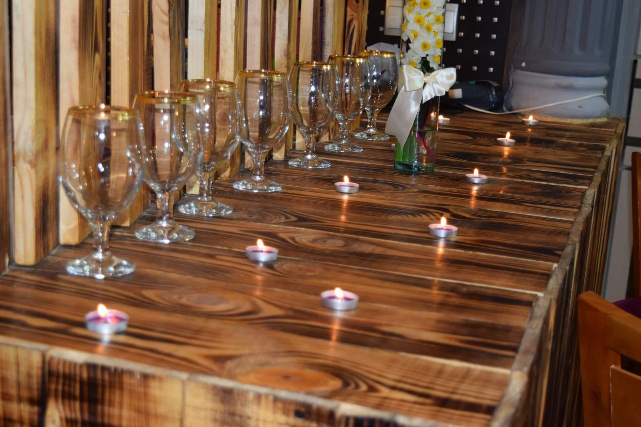 فضای کافه یونا رشت