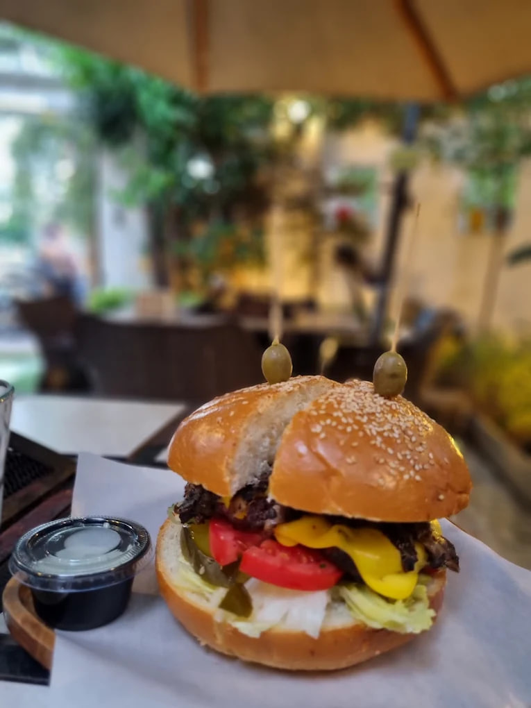 ساندویچ خانه برگر