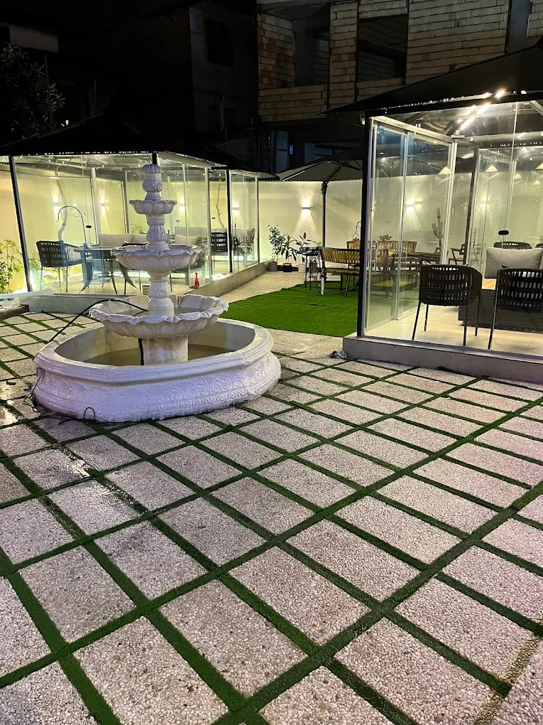 فضای کافه باربد