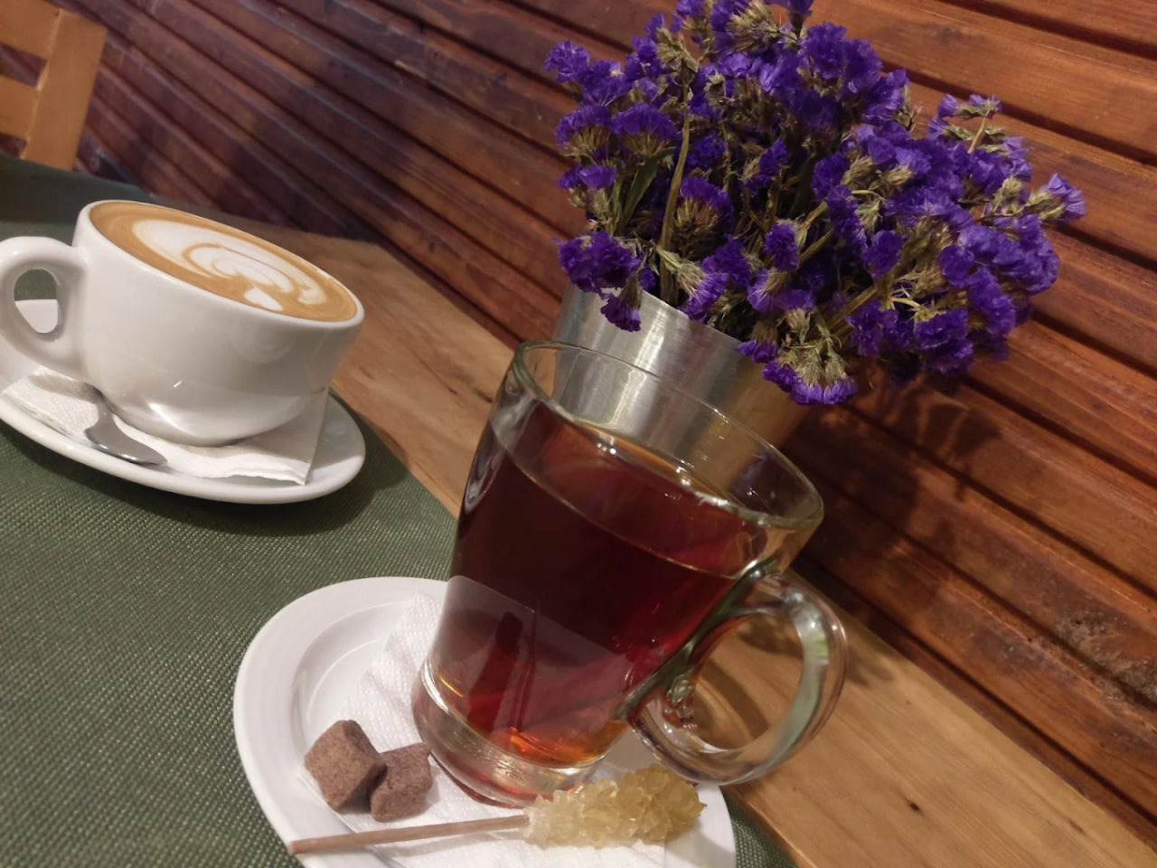 منوی کافه اتاق روشن 2