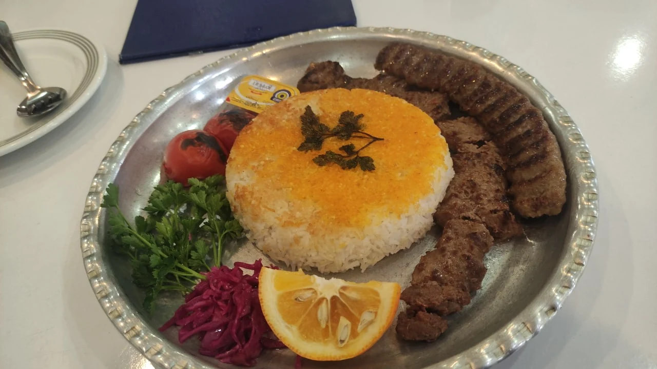 رستوران هانا رشت