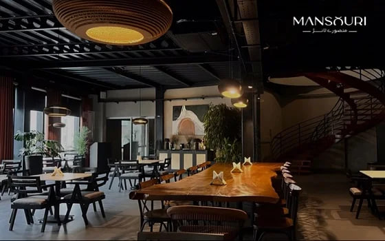 کافه رستوران منصوری لانژ