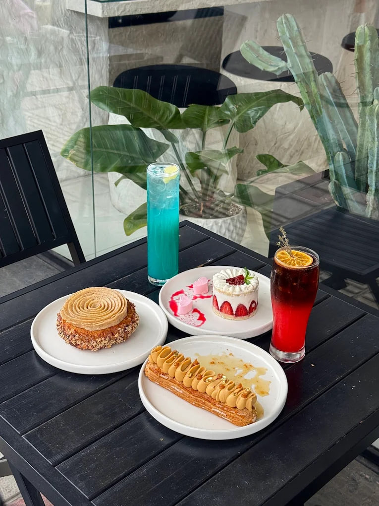 کافه لیتیوم