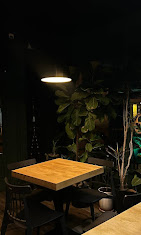 محیط کافه ادریس