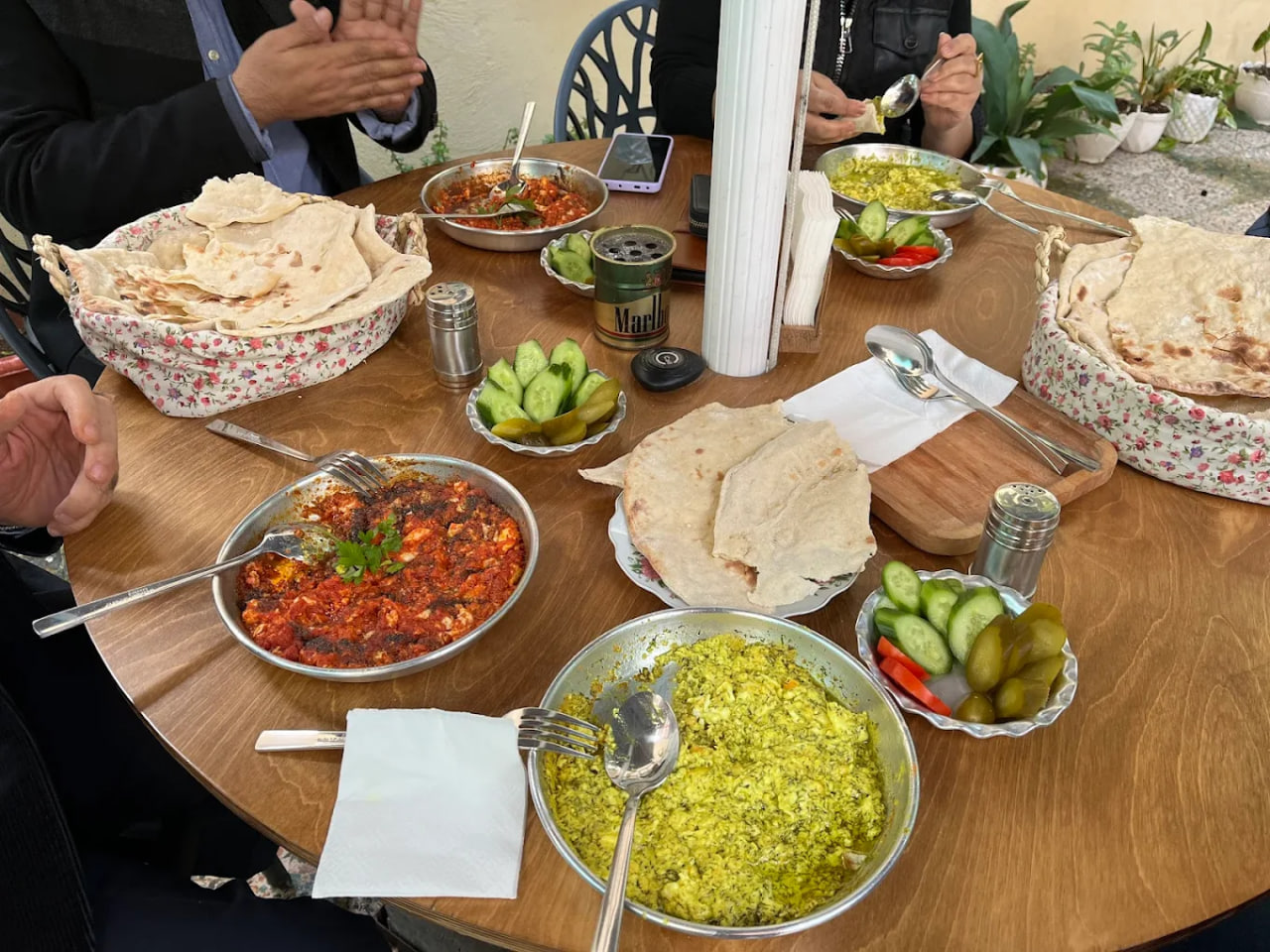 منوی کافه هزارو چند شب