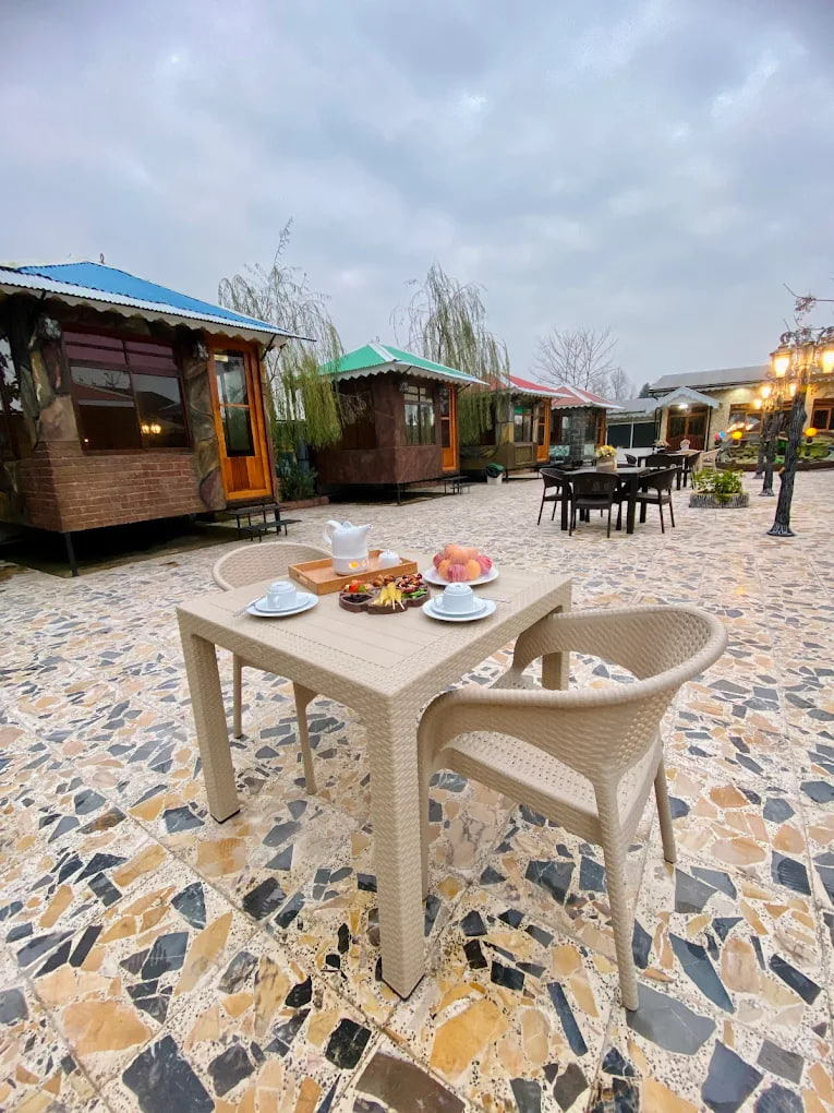 محیط کافه رستوران ستاره شهر 1