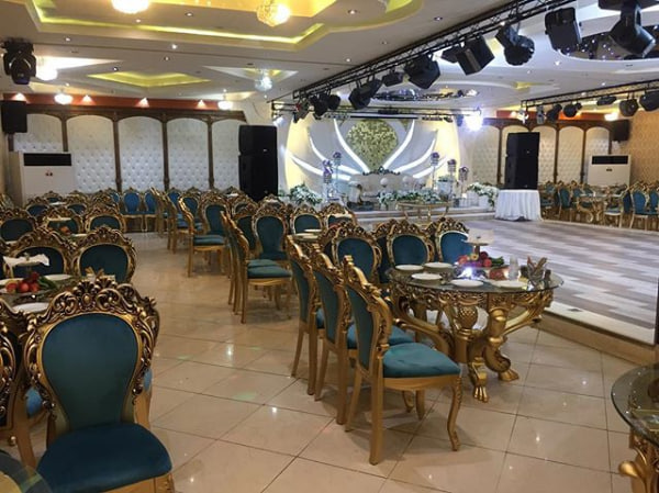 محیط کافه رستوران آریانا 2