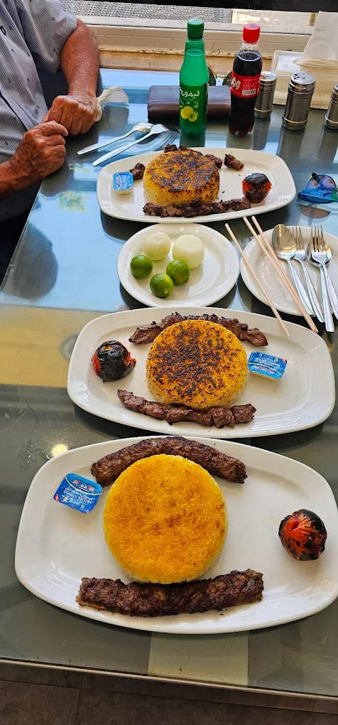 غذای رستوران پورصفر