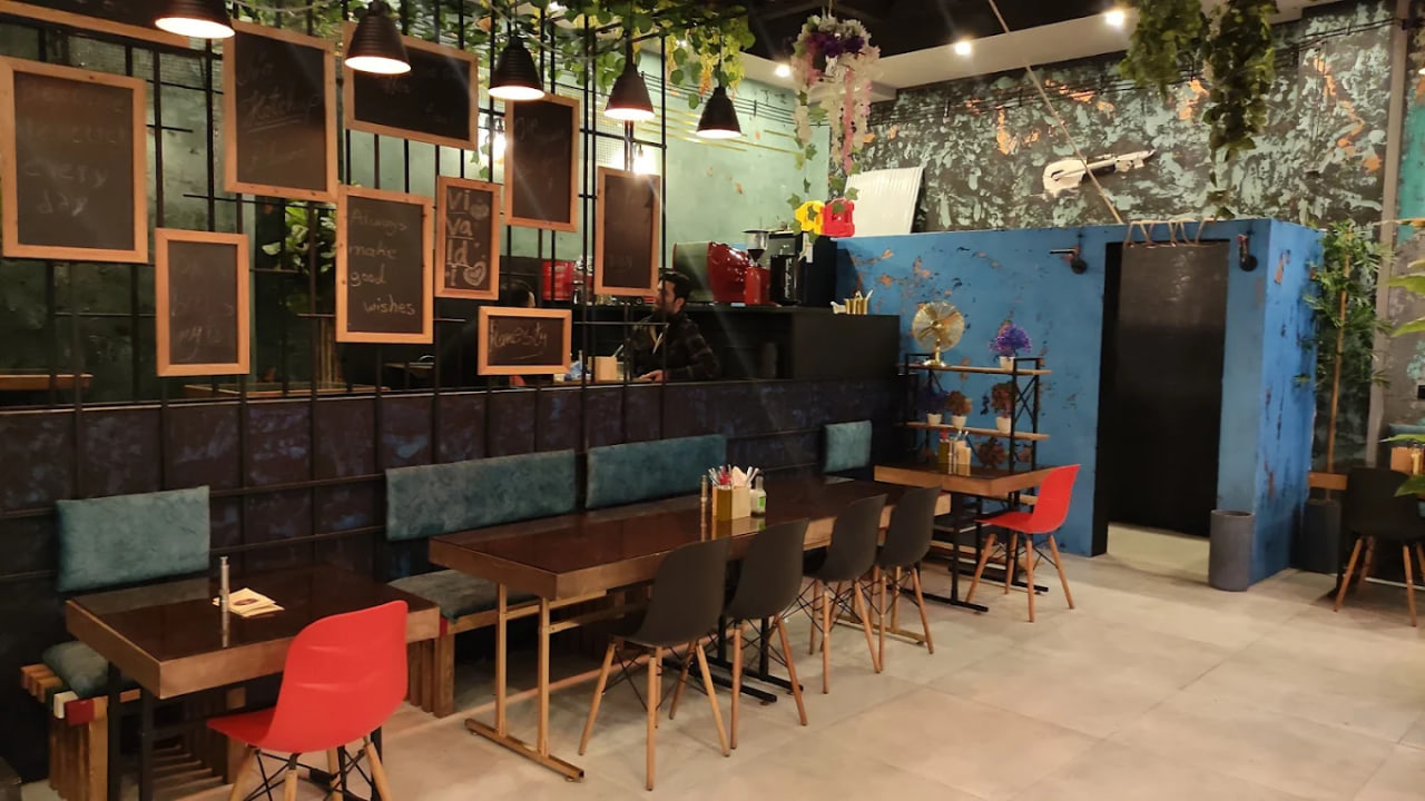 محیط پیتزا ویوالدی