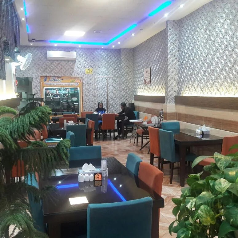 محیط رستوران بهداد 3