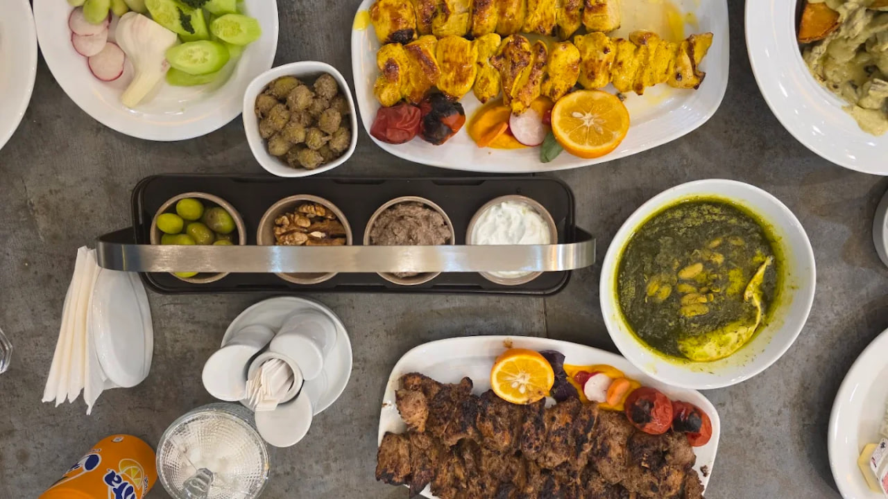 غذای رستوران النزه 1