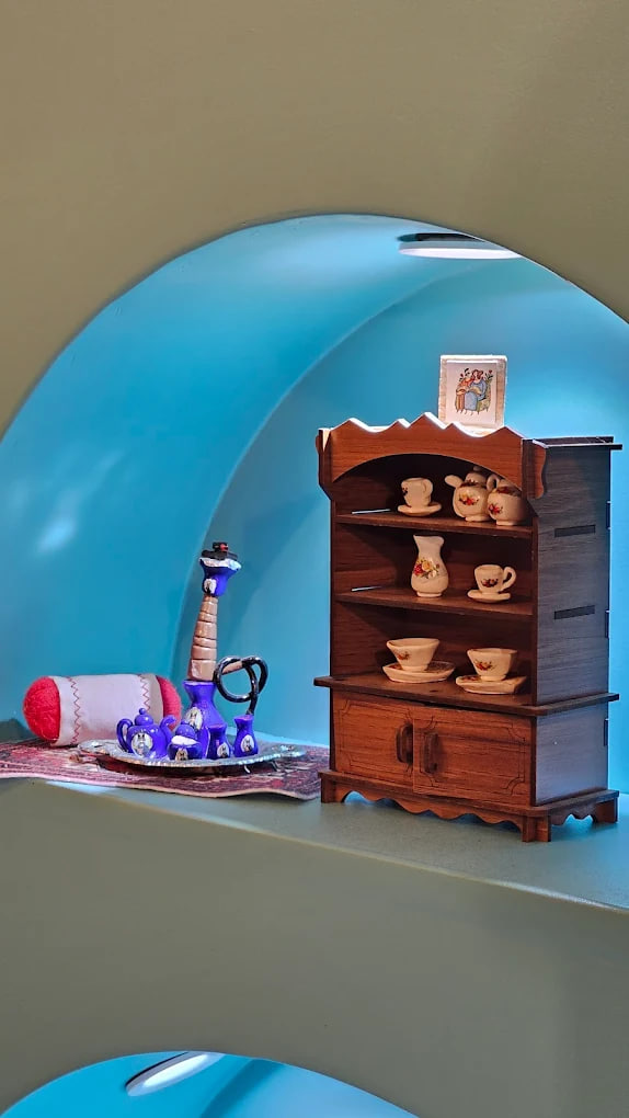 فضای کافه نعلبکی‭