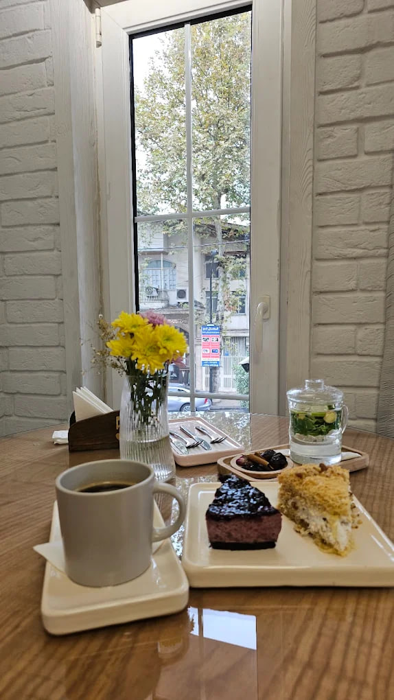 کافه نان کیک مهربان رشت