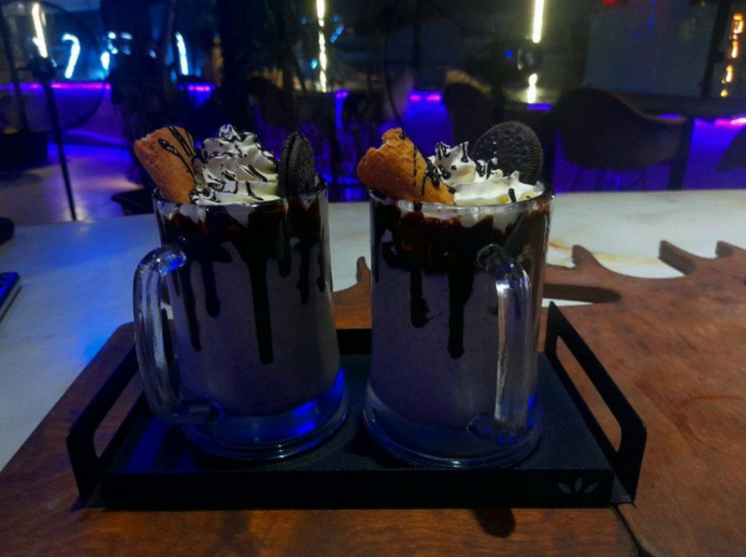 کافه رستوران ناکس رشت