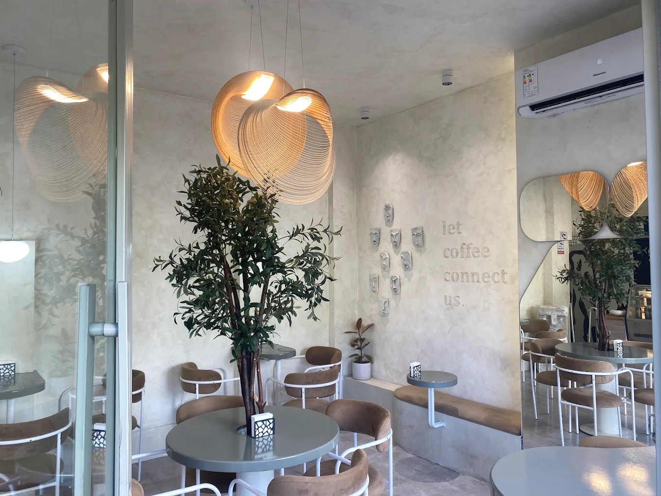 کافه سیمبا رشت