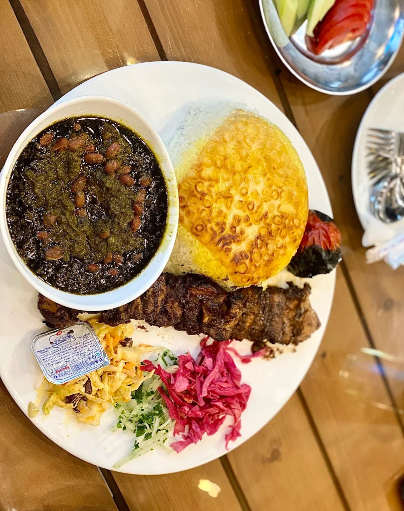 غذای رستوران گیله جا