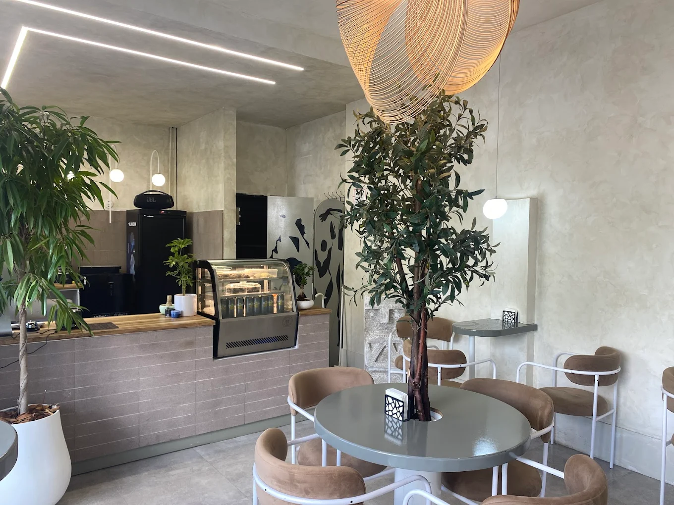 محیط کافه سیمبا 1