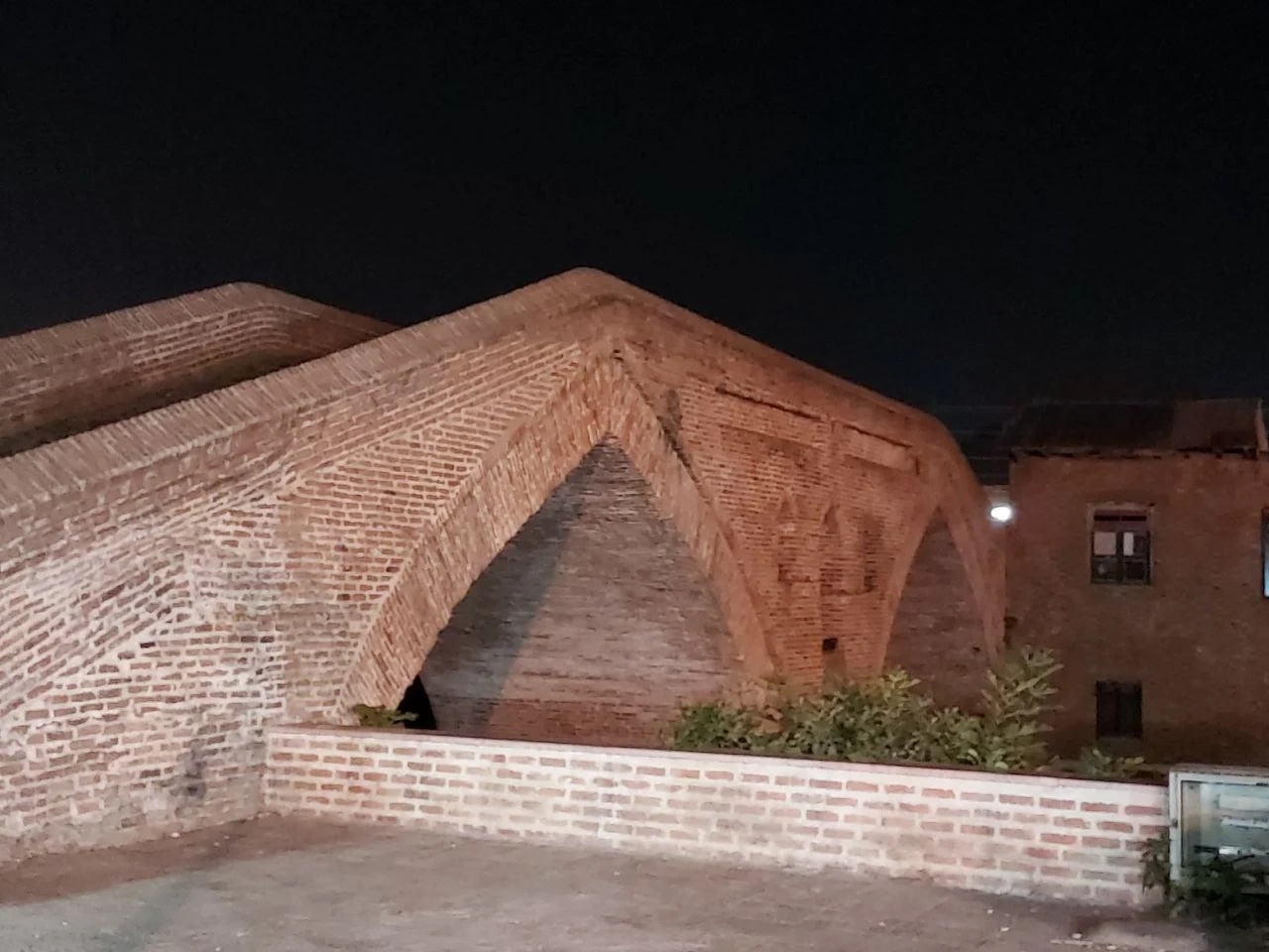 پل خشتی لنگرود